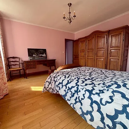 Demeure De Caractere Des Roses Ferienhaus